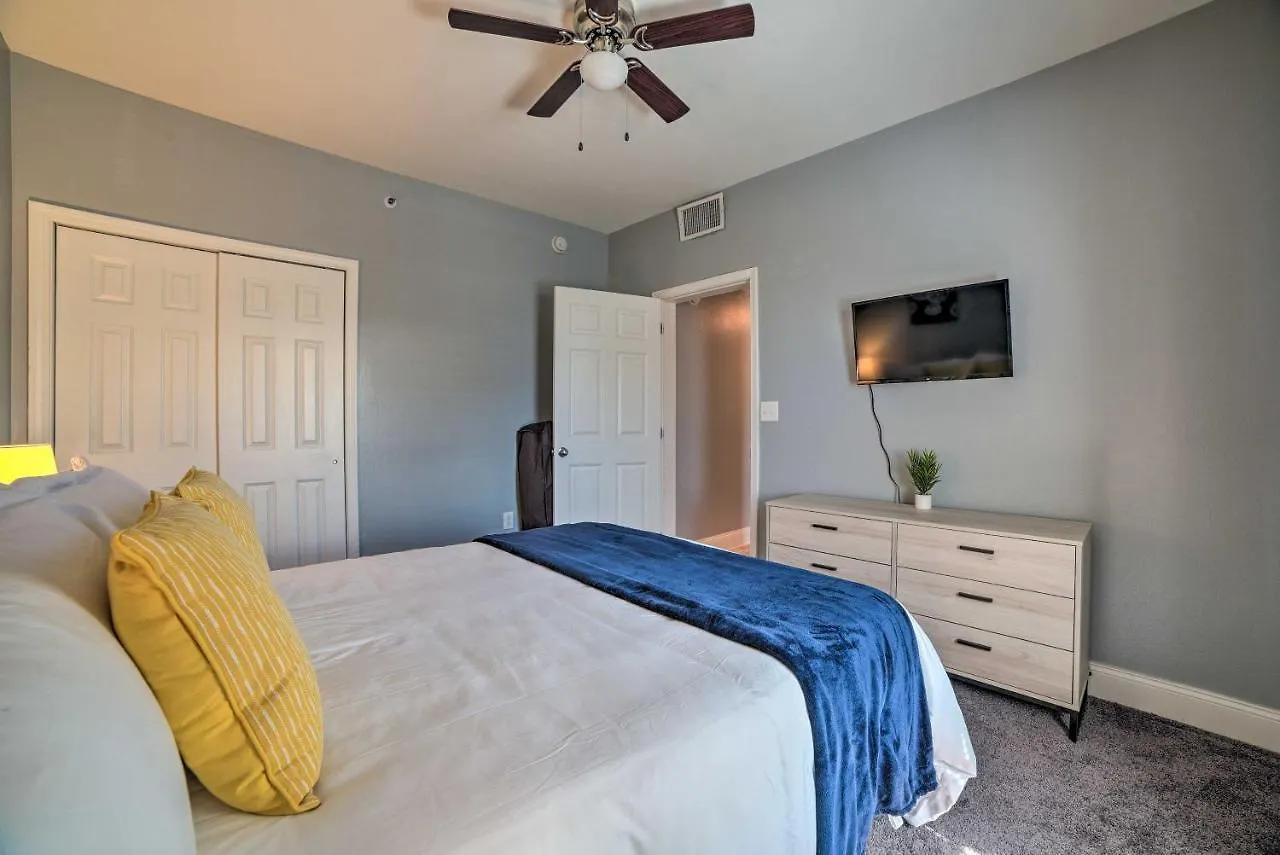Family-Friendly Panama City Beach Condo In Resort! 0*,